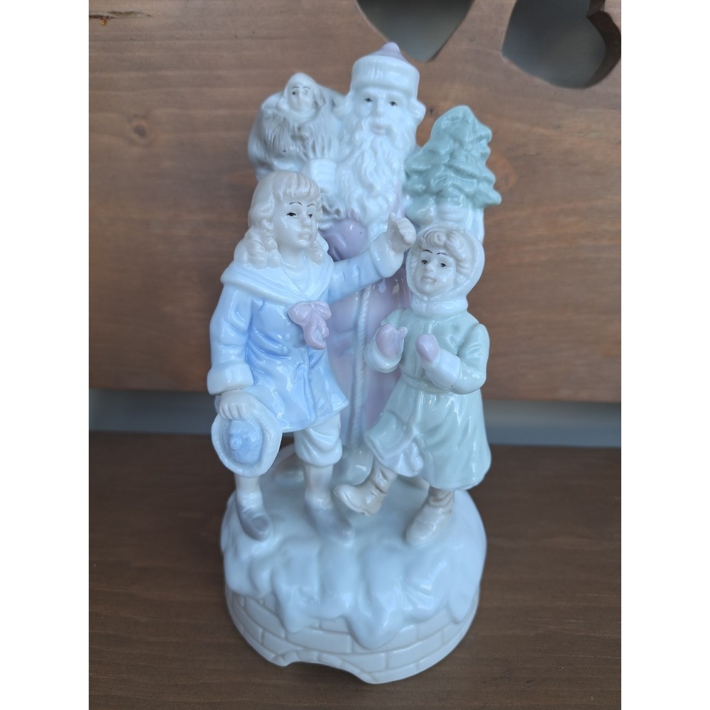 VTG 1991 Hand Painted Porcelain Santa Claus Is Coming To Town Musical Figurine